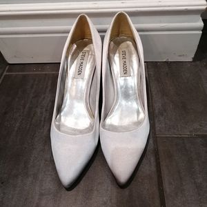 Satin White Steve Madden heels size 8